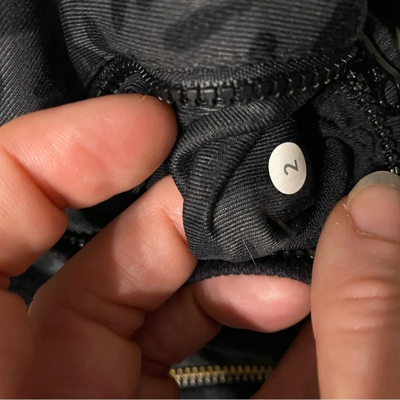 Lululemon Namaskar Hoodie - Picture 8 of 8